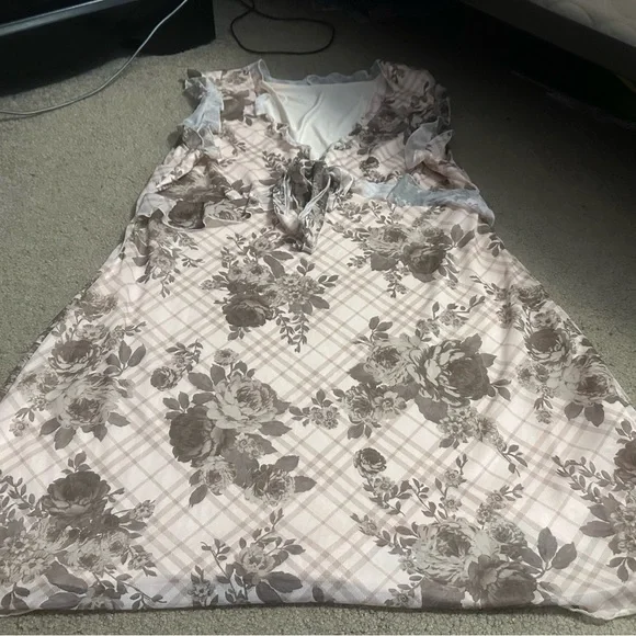 Shein Dresses | Shein Plus Floral Mesh A-Line Mini Dress | Color: Brown/Tan | Size: 3X | Disn3yprincessa's Closet